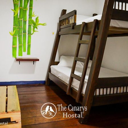 The Canarys Hostal Santa Rosa de Cabal Bagian luar foto