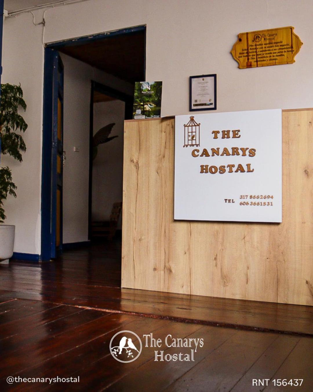 The Canarys Hostal Santa Rosa de Cabal Bagian luar foto